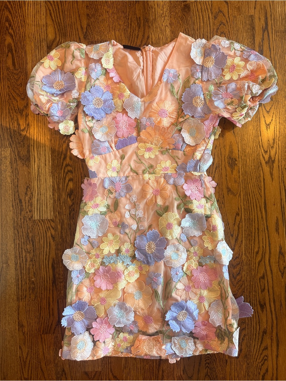 NWOT small VIci Floral Embroidered Pink Puff-short Sleeve Women's short dress - Picture 2 of 11